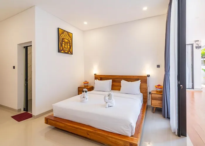 Litan - 3 Bedroom Seminyak (Bali)